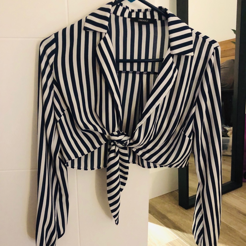 Front Tie Striped Long Sleeve Top